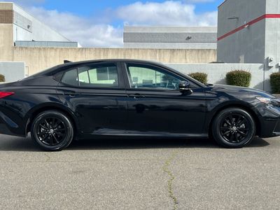 2025 Toyota Camry - Photo 6
