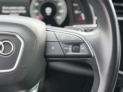 2022 Audi Q7 — photo 9 view