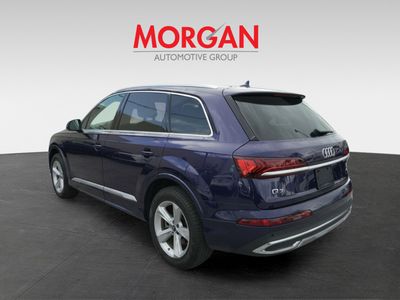 2022 Audi Q7 — engine compartment view