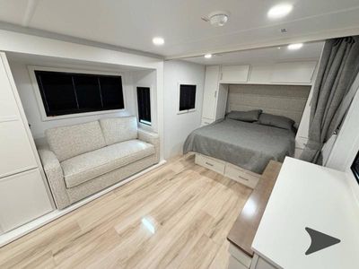 2026 Brinkley Model Ix — photo 8 view