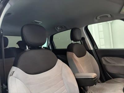 2014 FIAT 500L - Photo 29