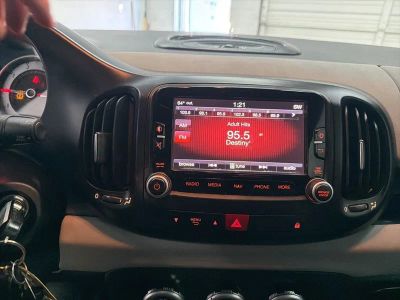 2014 FIAT 500L - Photo 33