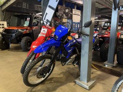 2026 Yamaha WR125R — front three-quarter view