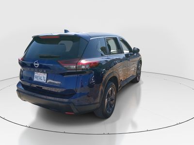 2025 Nissan Rogue — photo 7 view