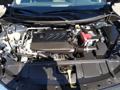 2025 Nissan Rogue — photo 9 view