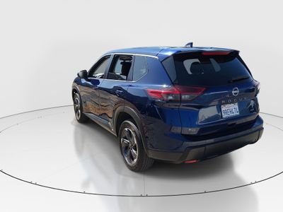2025 Nissan Rogue — detail view