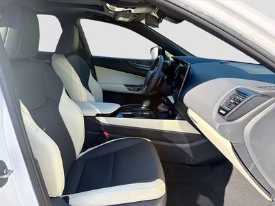 2024 Lexus NX - Photo 15