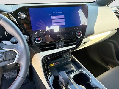 2024 Lexus NX - Photo 27