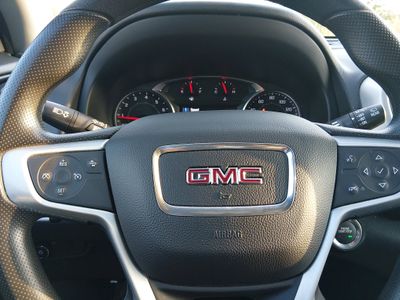 2024 GMC Terrain — photo 13 view