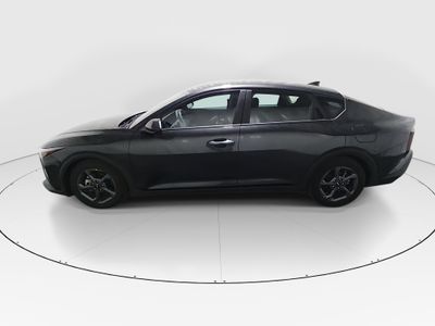 2025 Kia K4 — interior view