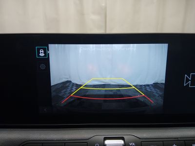 2025 Kia K4 — photo 16 view