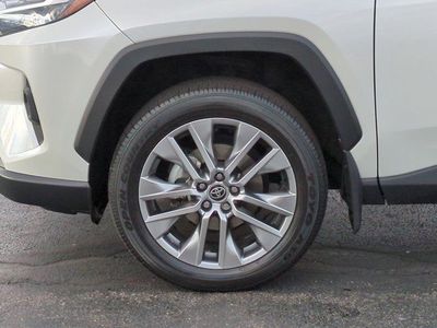 2022 Toyota RAV4 - Photo 7