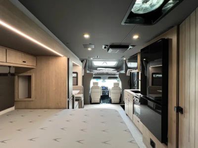 2026 Grand Design LINEAGE SERIES M — photo 17 view
