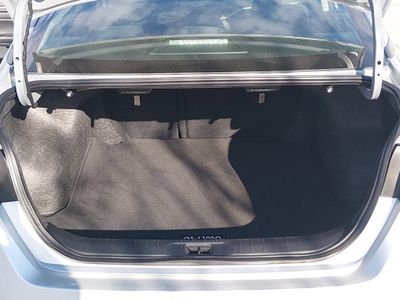2024 Nissan Altima — photo 11 view