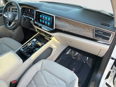 2026 Volkswagen Atlas — photo 13 view