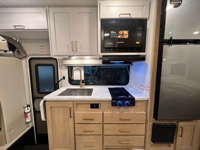 2026 Thor Motor Coach CHATEAU - Photo 9