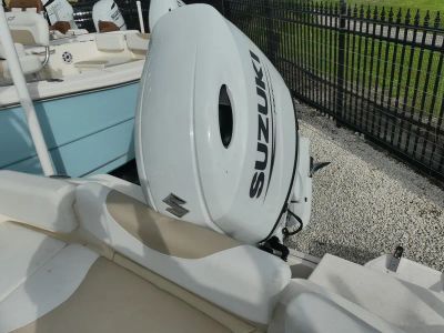 2026 Bulls Bay 200 Center Console — engine compartment view
