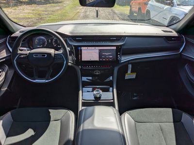 2026 Jeep Grand Cherokee - Photo 16