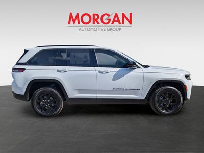 2026 Jeep Grand Cherokee - Photo 2
