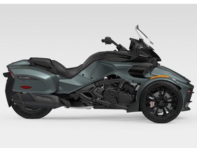 2026 Can-Am Spyder F3-T - Photo 2