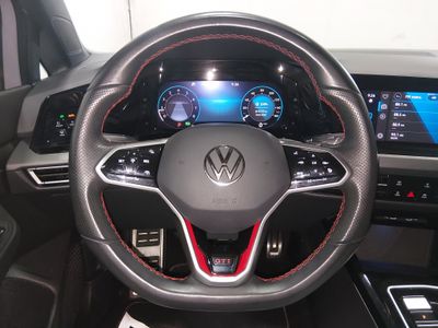 2024 Volkswagen Golf GTI — photo 12 view
