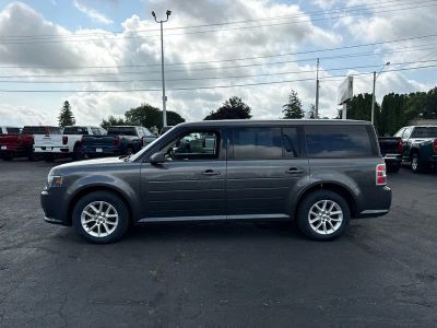 2019 Ford Flex — side profile view