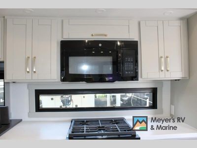 2026 Brinkley Model Z - Photo 19