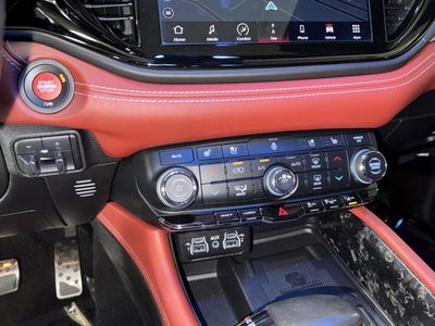 2023 Dodge Durango — photo 28 view