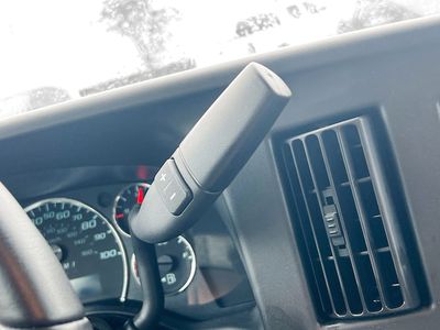 2022 Chevrolet Express 3500 — photo 19 view