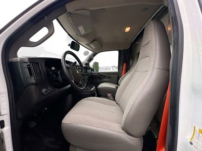2022 Chevrolet Express 3500 — photo 12 view