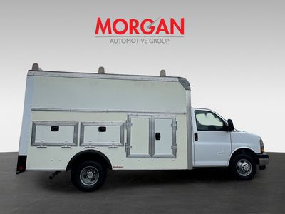 2022 Chevrolet Express 3500 — side profile view