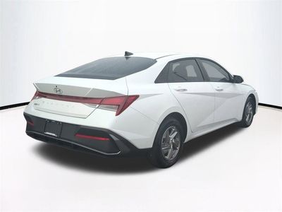 2026 Hyundai ELANTRA — detail view