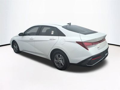 2026 Hyundai ELANTRA — photo 7 view