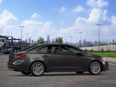 2026 Toyota Corolla Hybrid - Photo 13