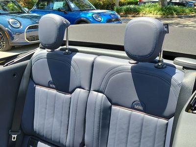 2026 MINI Convertible — photo 12 view