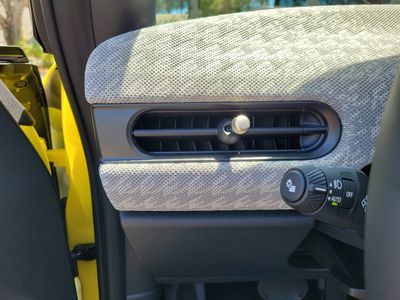 2026 MINI Convertible — photo 15 view