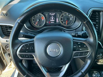 2019 Jeep Cherokee - Photo 13