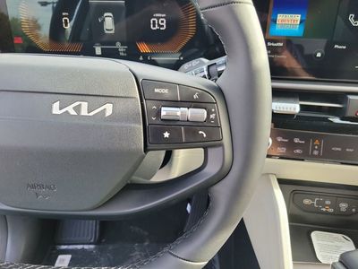 2026 Kia Sportage — photo 12 view