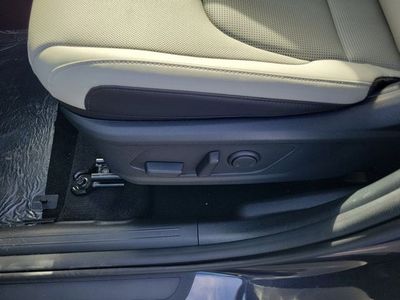 2026 Kia Sportage — photo 9 view