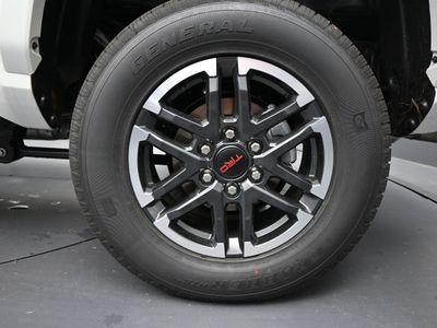 2025 Toyota Tacoma TRD Sport Truck Double Cab — photo 15 view