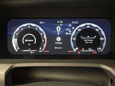 2025 Toyota Tacoma TRD Sport Truck Double Cab — photo 9 view