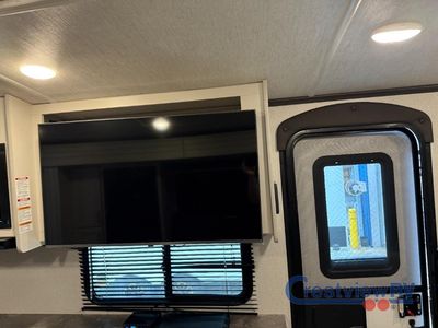 2024 Keystone RV Cougar Half-Ton - Photo 10