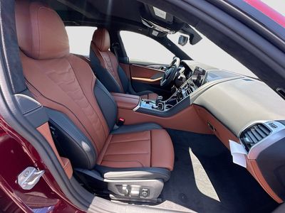 2026 BMW 8 Series — photo 21 view