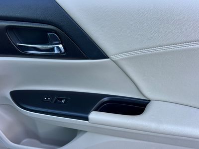 2013 Honda Accord - Photo 18