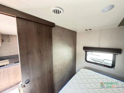 2021 Highland Ridge RV Open Range — photo 33 view