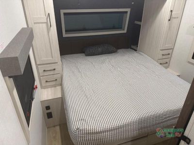 2026 Forest River RV Grand Surveyor - Photo 27