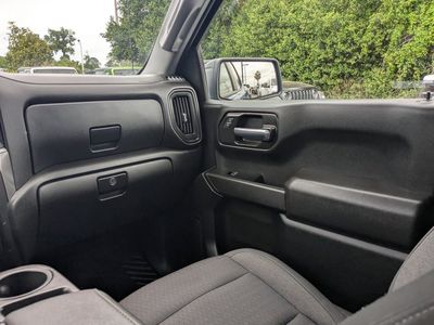 2022 Chevrolet Silverado 1500 — photo 17 view