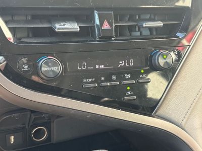 2023 Toyota Camry - Photo 13