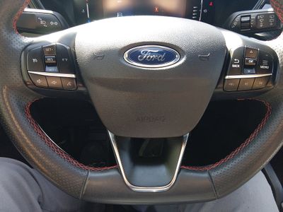 2024 Ford Escape — photo 12 view