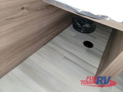 2025 Cruiser MPG — photo 49 view
